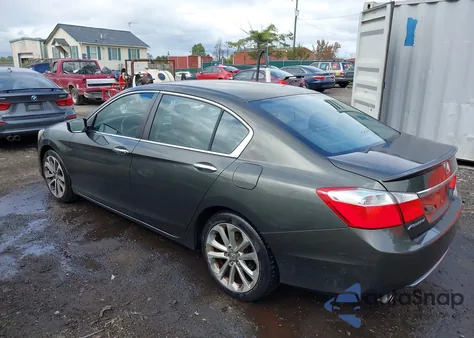 2015 Honda Accord Sport z USA, uszkodzony, nr VIN 1HGCR2F54FA091599